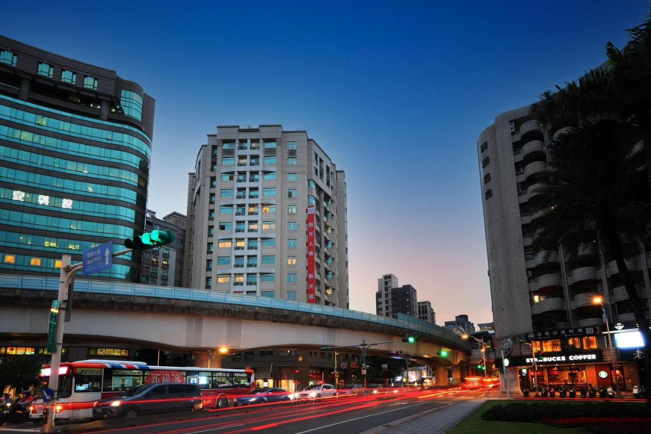 Dahu Park Hotel Taipei Bagian luar foto