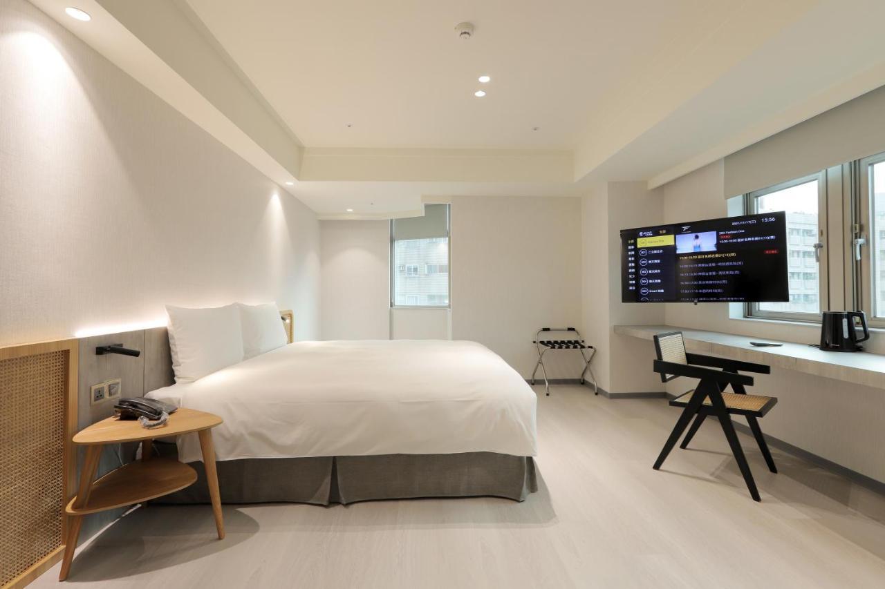 Dahu Park Hotel Taipei Bagian luar foto