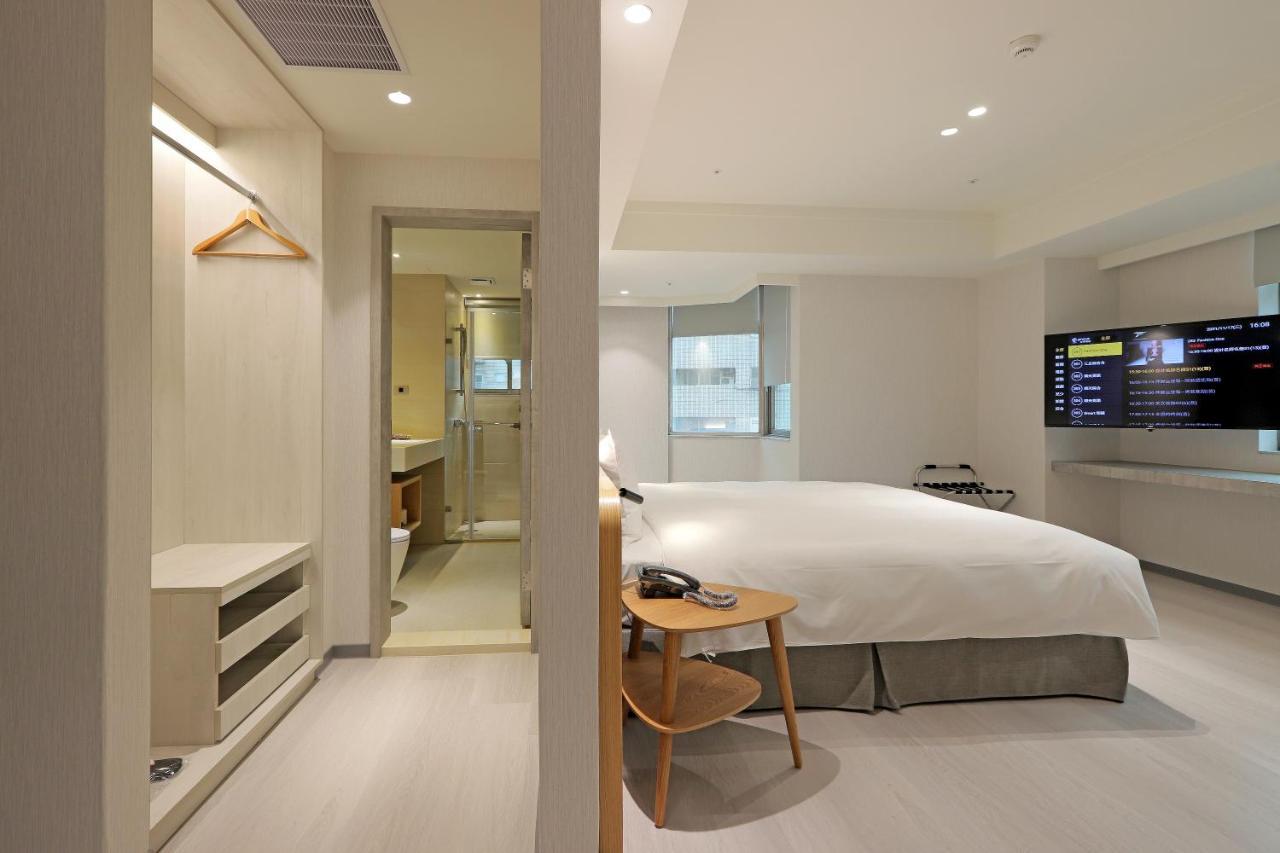 Dahu Park Hotel Taipei Bagian luar foto