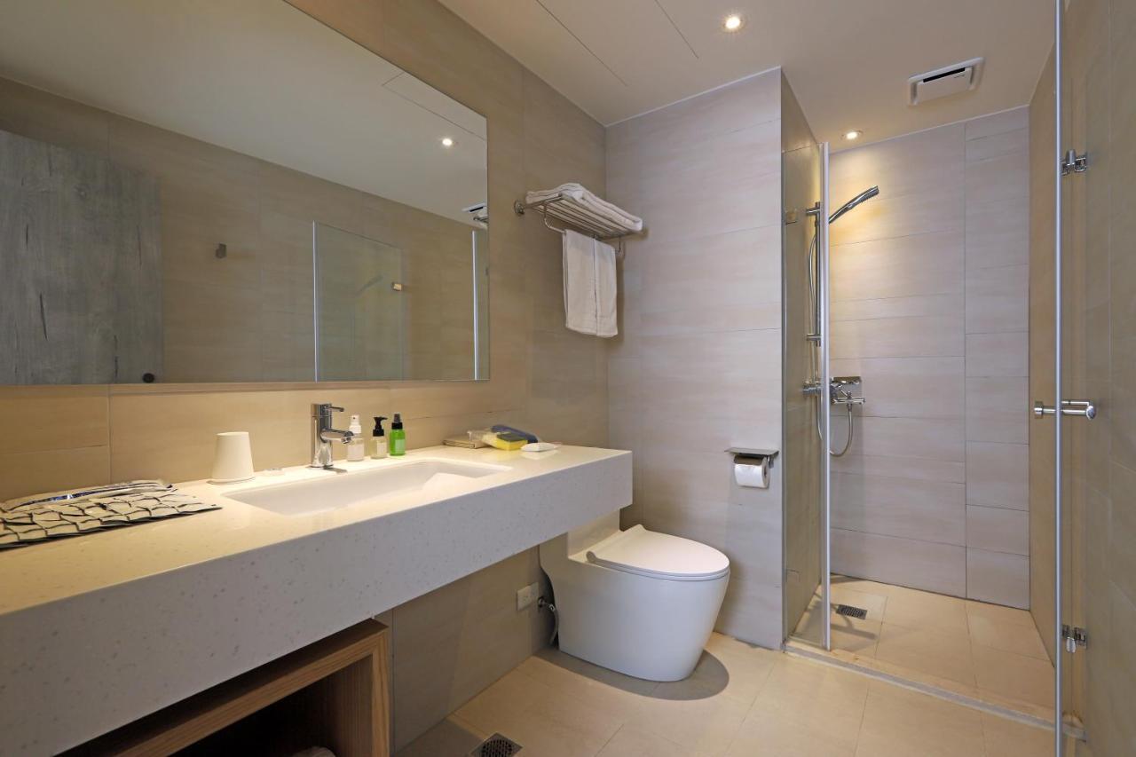 Dahu Park Hotel Taipei Bagian luar foto