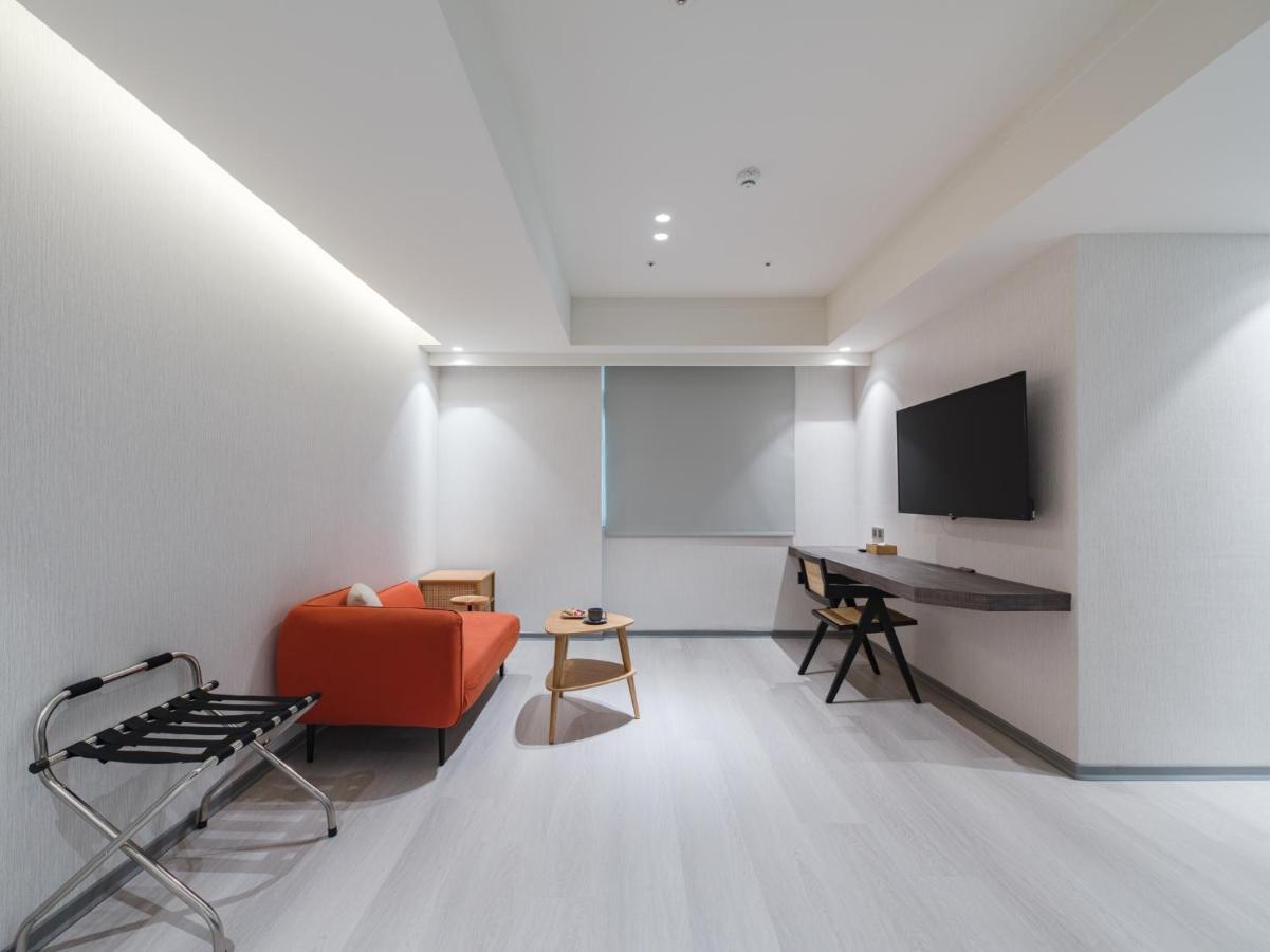Dahu Park Hotel Taipei Bagian luar foto