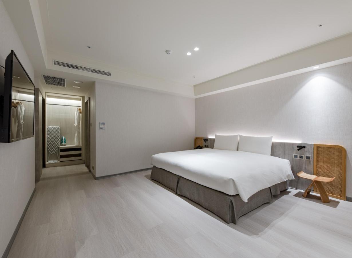 Dahu Park Hotel Taipei Bagian luar foto